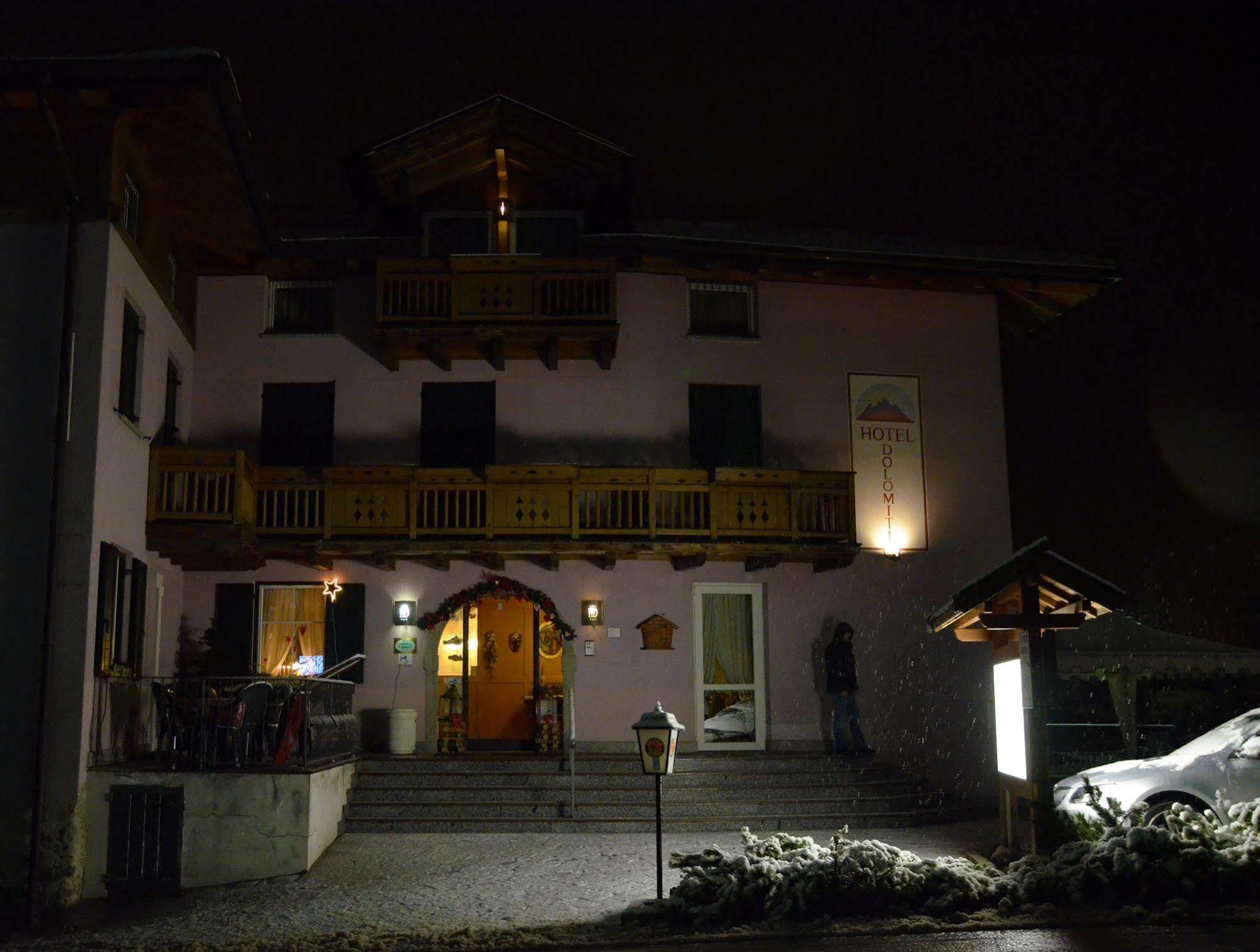 Alp Hotel Dolomiti Dimaro Ngoại thất bức ảnh