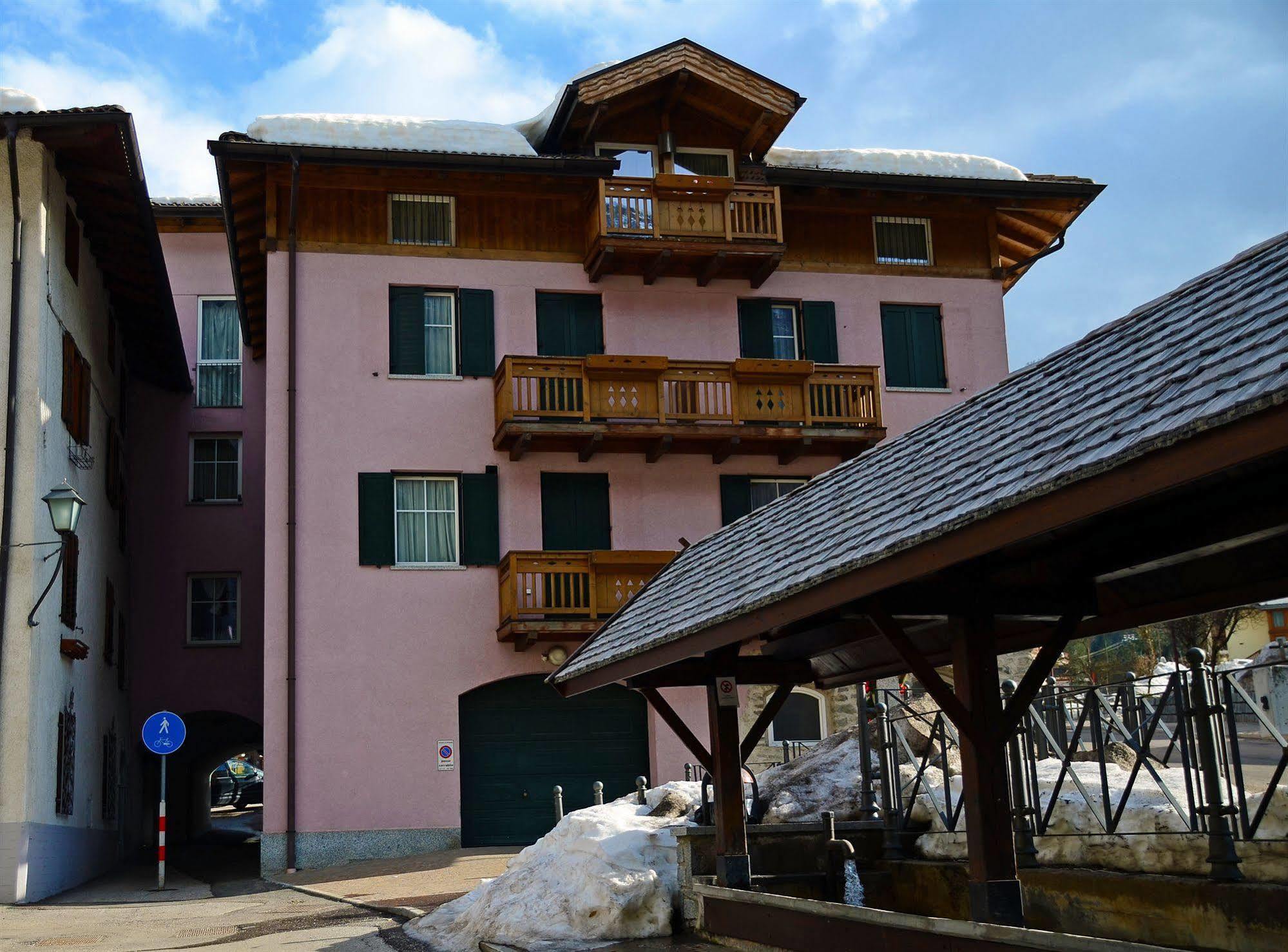 Alp Hotel Dolomiti Dimaro Ngoại thất bức ảnh